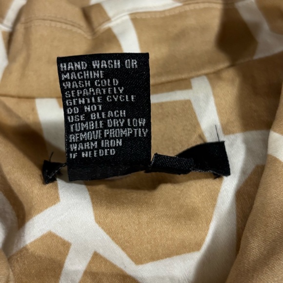 Light Giraffe Patterned Button-Front Swing Jacket - Picture 7 of 7